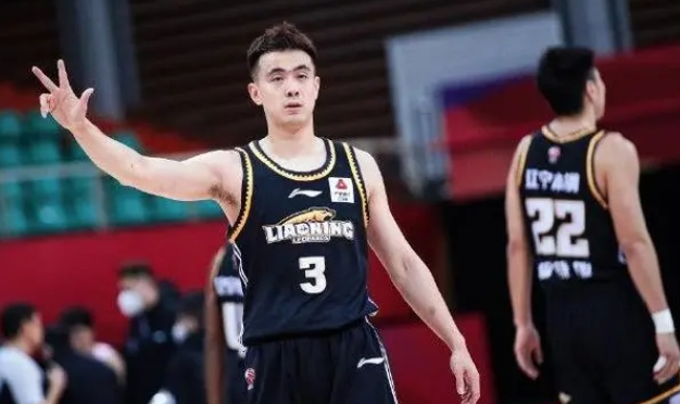 2023CBA 總決賽，遼寧隊(duì)強(qiáng)勢(shì)登頂，趙繼偉當(dāng)選 MVP