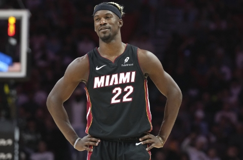 NBA 四方大交易引热议：巴特勒加盟勇士，利弊几何？