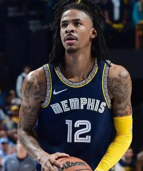 莫兰特带伤出战，灰熊背水一战