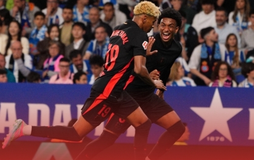 巴薩 2-0 西班牙人提前 2 輪奪西甲冠軍