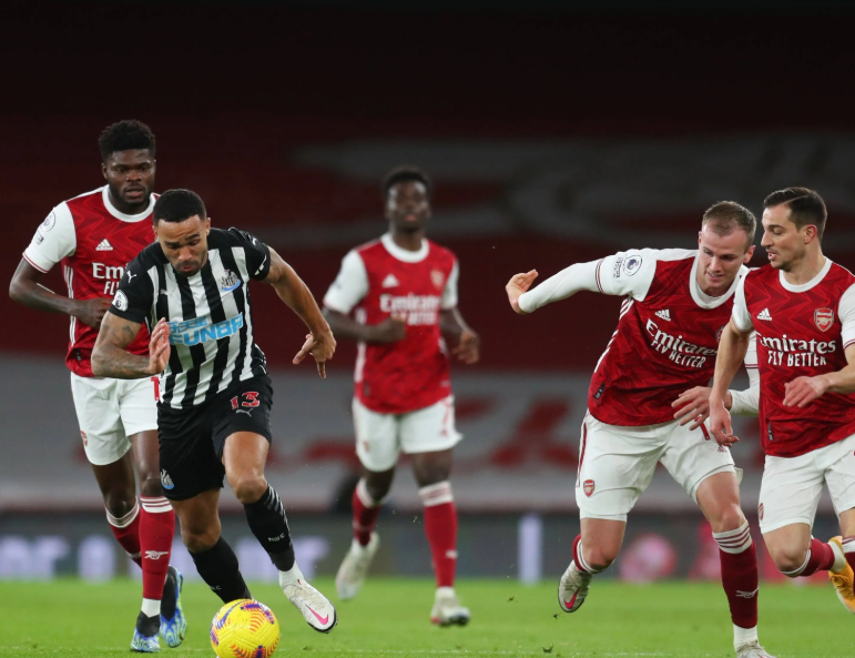 曼联豪赌未来：8000万欧锁定塞斯科，锋线重组进入关键阶段