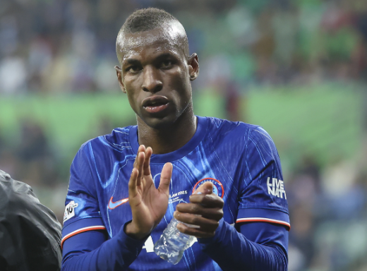 杰克逊转会风云：多队角逐，切尔西态度成关键